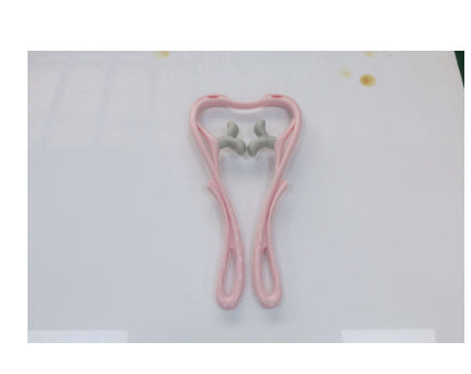 Multifunctional Manual Six-wheel Neck Massager Massage Relieve Roller Massage Tool - GoVital Co.
